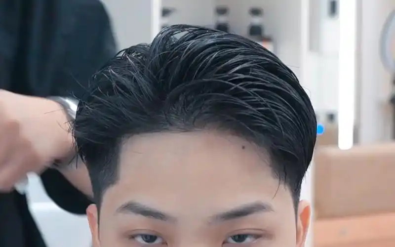 帅哥小鲜肉一枚 剪了一款37侧背 阳光帅气 片尾附打理技巧