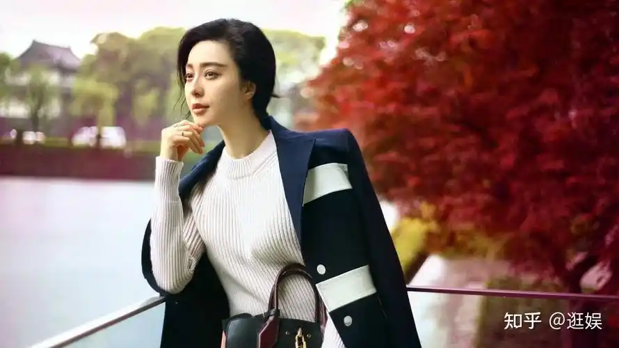 范冰冰想复出有多难广电总局去年的意见稿就告诉她答案了