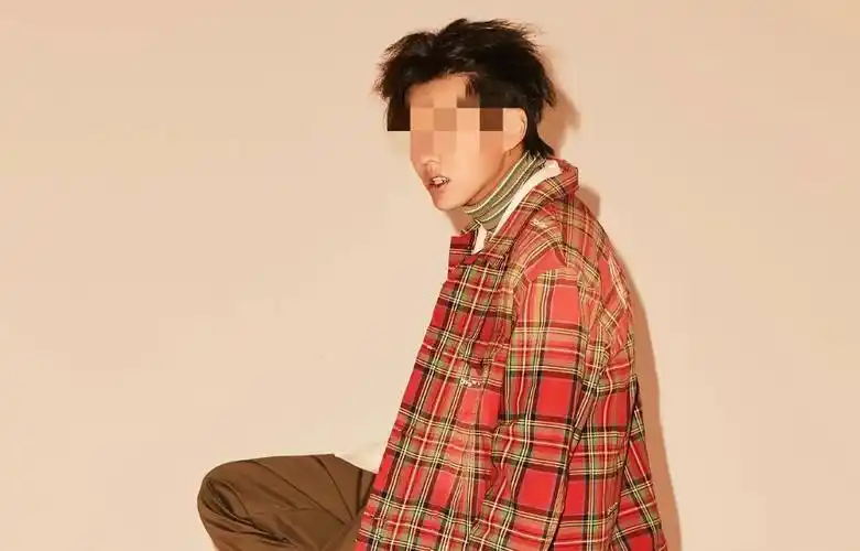 管不住"下半身"8位明星艺人,一个比一个离谱,没一个值得同情_李易峰