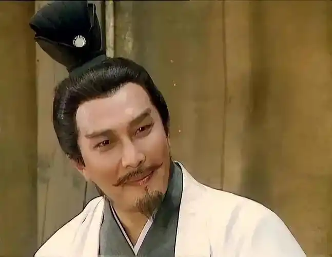 长相俊美又爱吃奶油的唐国强,因为陈冲一句"奶油小生"的调侃,成了国内