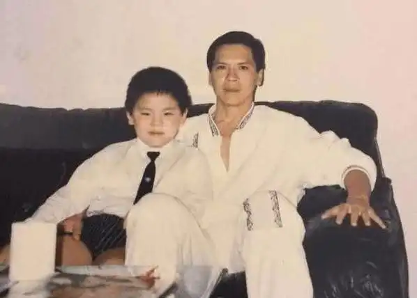 42年过去了那个说要好好对待丁佩和女儿的向太履行承诺了吗