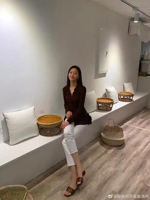 赵尧珂竟是隐藏的穿搭宝藏!看到就是赚到,快来签收你的私服指南