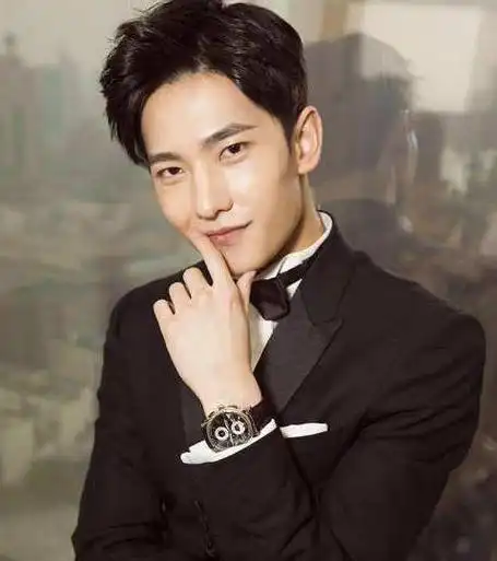 杨洋有意识到他油腻吗_娱乐八卦