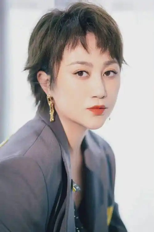 演员马丽经典照片合集