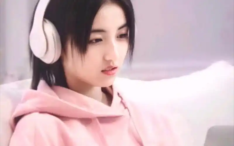 张子枫,甜美可爱