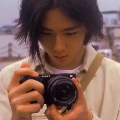 qq头像港风复古男高清青春帅气的复古男头像港味图片