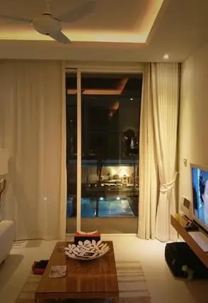 lanna samui: 夜晚房间的灯光&窗外景色