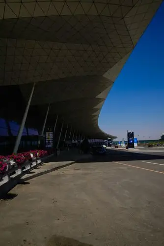 沈阳桃仙机场行摄 三月飞春雪原摄