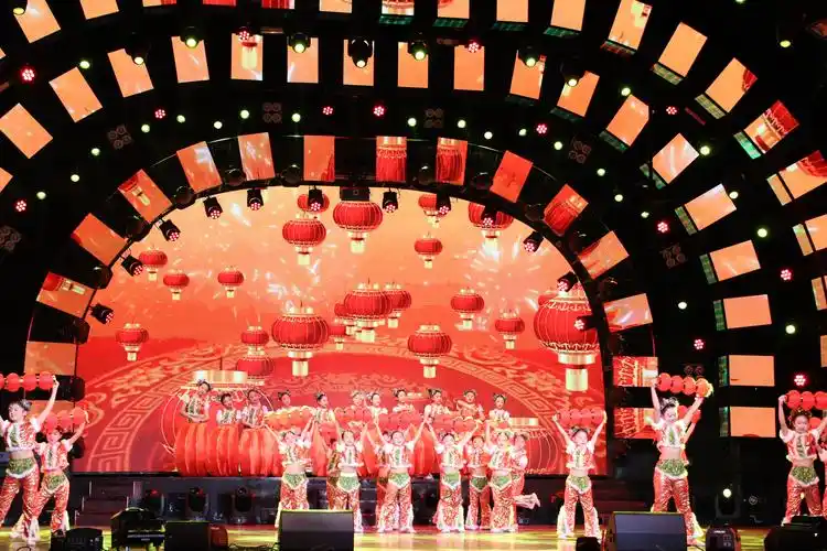 飞舞舞蹈2019年开封市少儿春晚