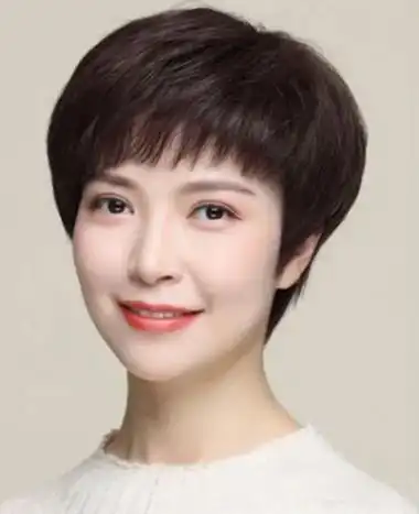 中年女人到中年如何才能更有魅力呢?什么样的发型