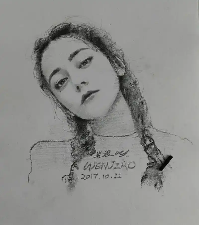 迪丽热巴素描画,用铅笔留住你的美