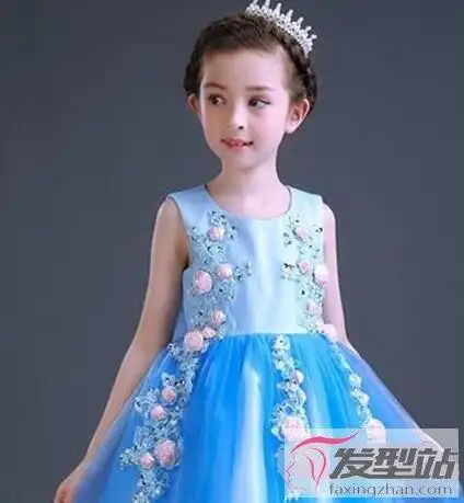 小女孩跳舞发型怎么扎这样扎打造小小舞蹈家