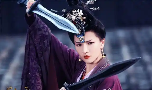 《情定三生》迟瑞的岳姨母:《情定三生》在2014年播出,主要讲述了督军