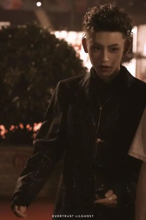 小鬼王琳凯[超话]