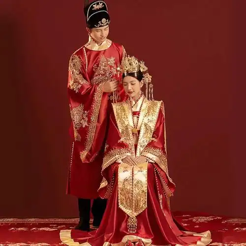 汉服明制婚服新款中式嫁衣情侣套装嫁衣婚纱秀禾服敬酒服古典礼服