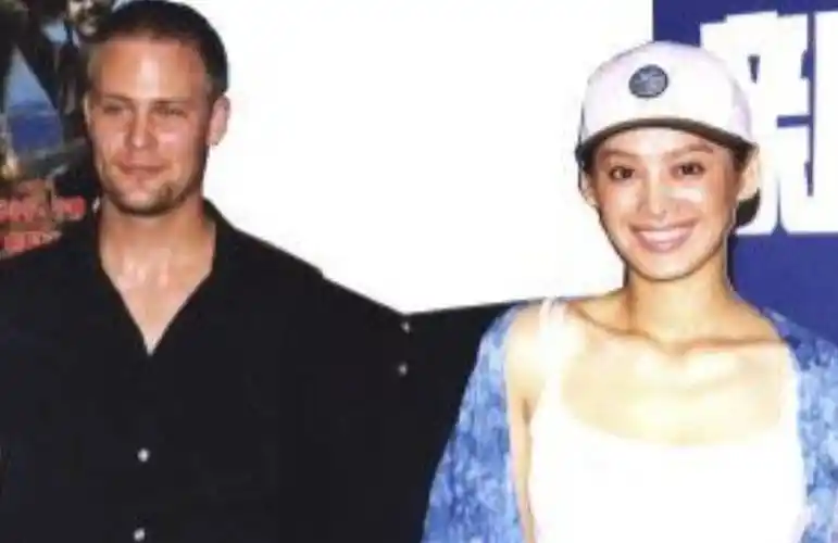 宁静:和姜文传绯闻,25岁嫁给美国前夫,52岁依旧追求自由