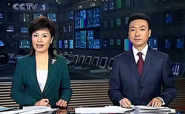 29天之前李瑞英刚刚和《新闻联播》其他六位老主播们一起聚餐了