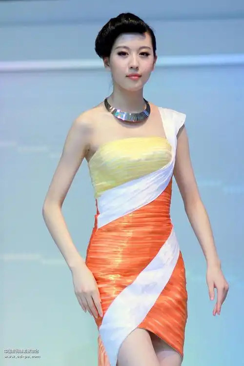 长春车展人像 精致超模张紫薇