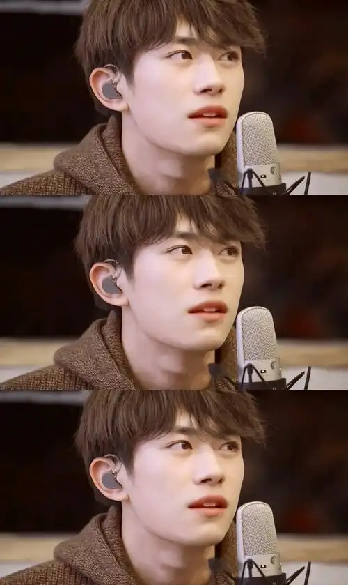 易烊千玺壁纸三格