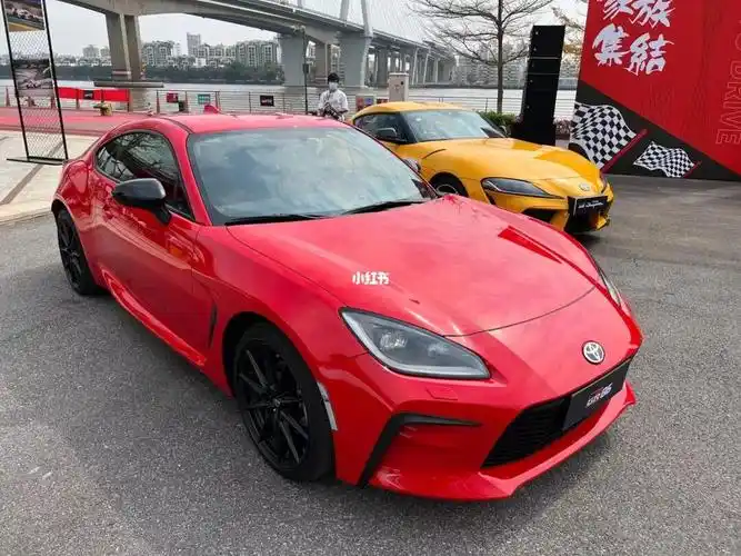 新款丰田86大家怎么看090909