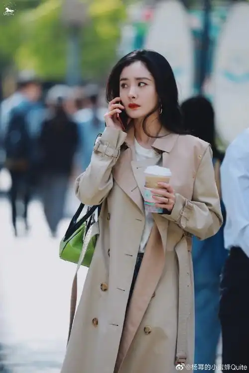 杨幂[超话]# #杨幂爱的二八定律# 2021. 来自狐狸幂蜜蜂quite - 微博