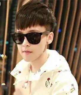 很适合学生党留的桃心发型,确实很帅!