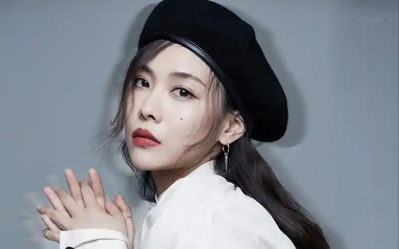 【王霏霏】181222 bigshotsnap x 王霏霏 拍摄花絮