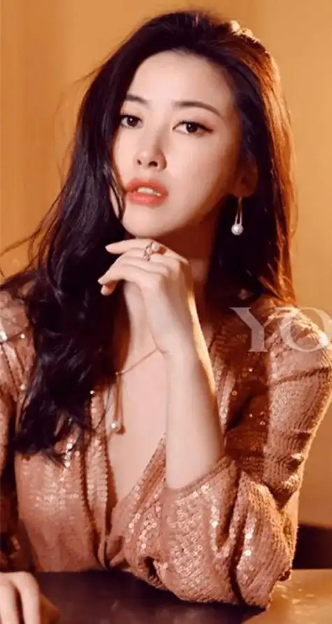 39岁朱珠,性感得无可救药!_才华_女神_魅力