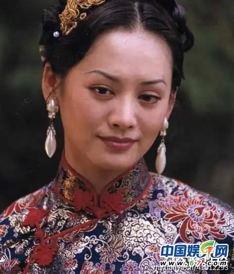 大宅门里的女明星.宁静饰演老鸨珍儿.
