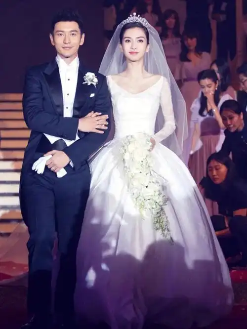 明星婚纱照精修超级自然