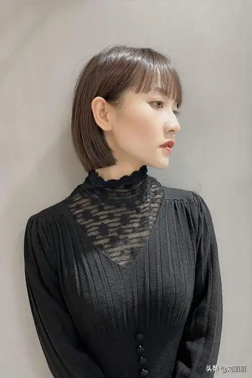 波波头怎么剪好看(2022年最流行波波头的发型)(15)