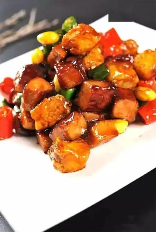 10道酒楼精美菜品,色香味形样样俱全!