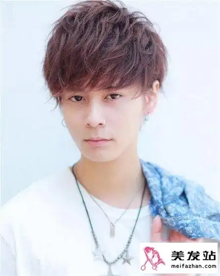 男生烫发流行款空气感纹理烫