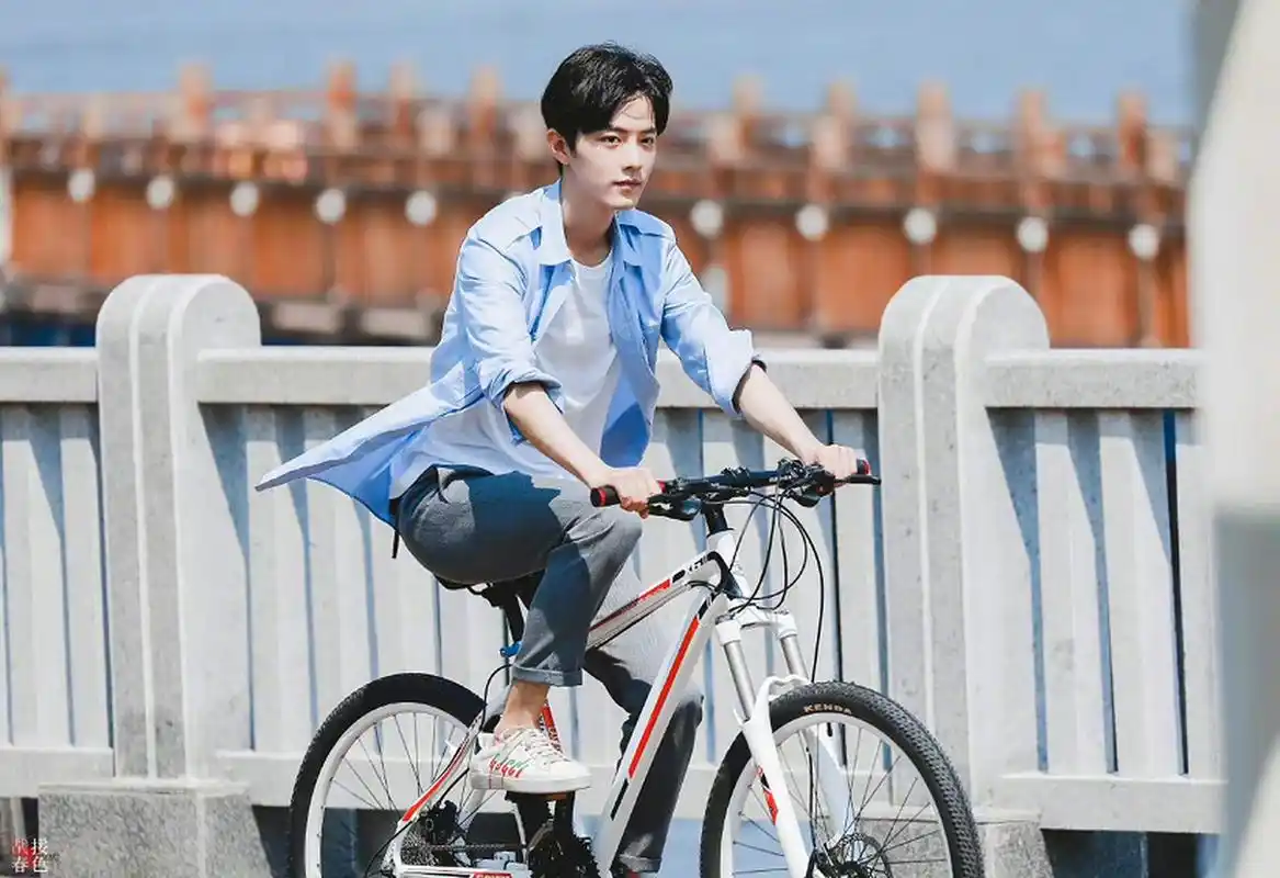吴磊,彭于晏等大咖都曾是热门焦点.骑行不仅是健身神器,更是解压良方.