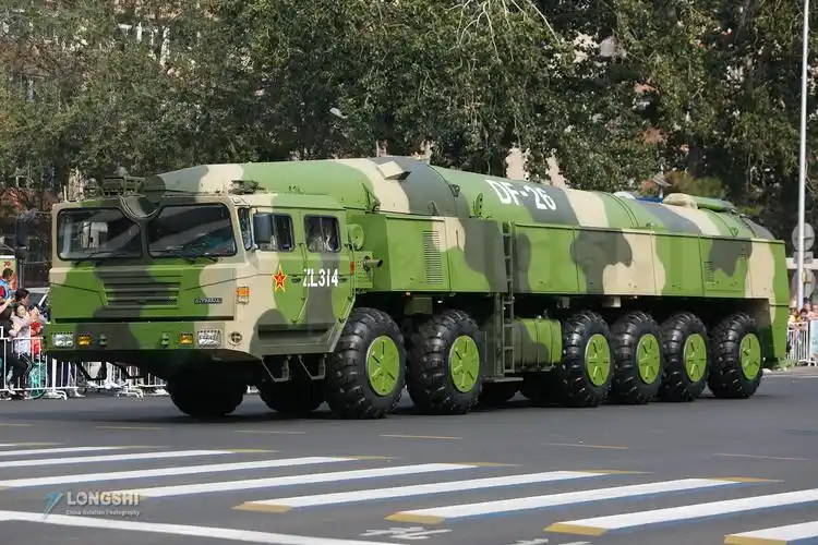 美军核航母亚太露出獠牙东风21面前要掂量俄军也有压箱底宝贝