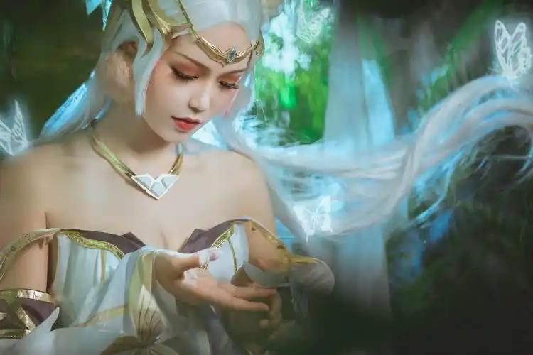 王者荣耀:梦幻cos貂蝉金色仲夏夜之梦,简直比原皮肤还要纯洁!