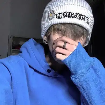 风格男头ins风 心之所动且就随缘_男生头像_我要个性网