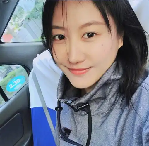 陈粒的女友叫祝星,是一个画家.