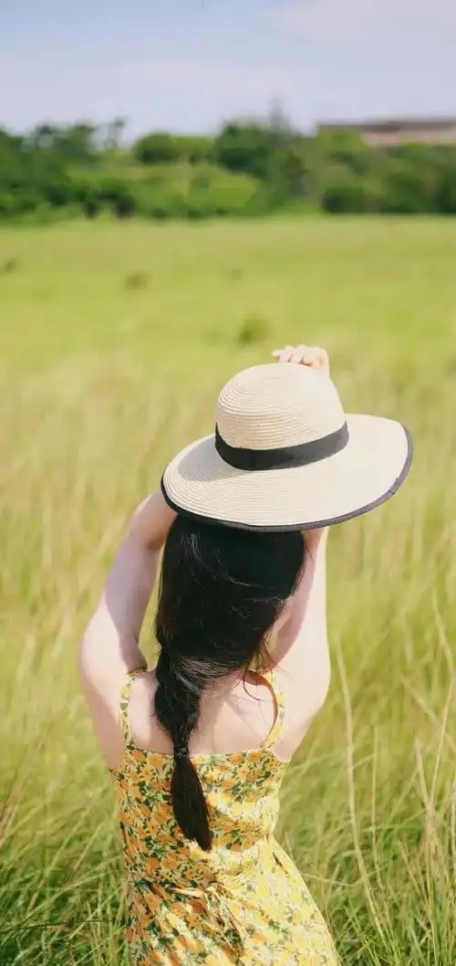 手机壁纸美女壁纸等你熬过了所有的苦就会遇见所有的好