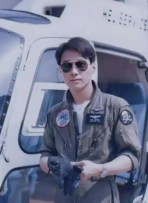 无法超越的90年代,那些风华绝代的男星们