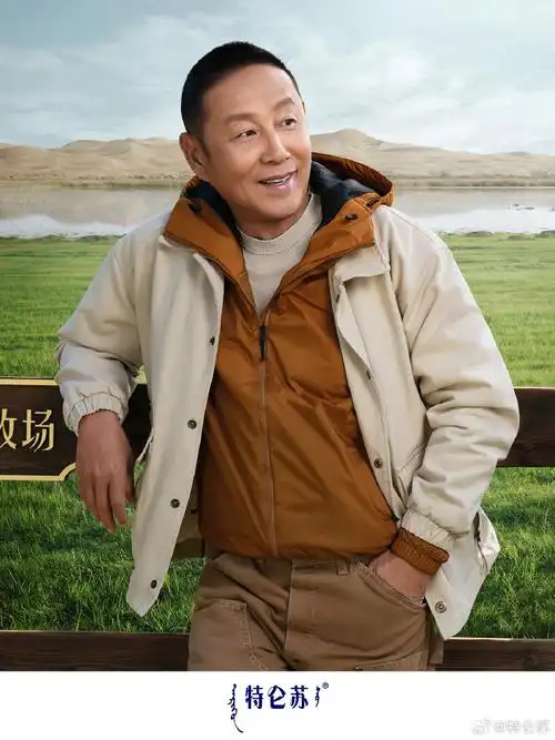 和陈道明一起走进乌兰布和,在沙漠中潜心耕耘,活得更单纯,让内心更