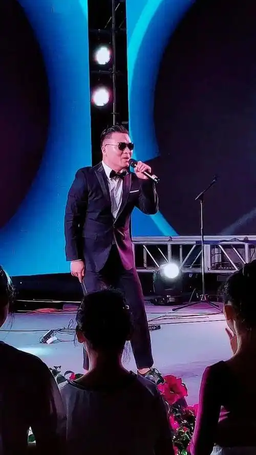 刘德华模仿者许安臣!