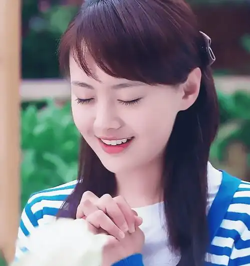 郑爽,"疯子"背后的荒唐史诗,一场三观颠覆的狂欢!