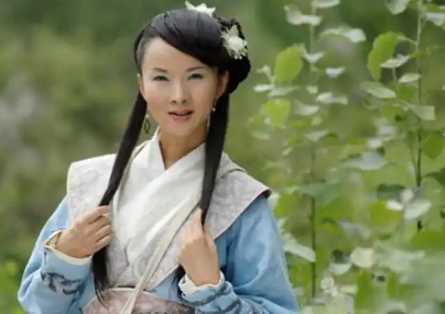 还记得"李香秀"谢兰吗?41岁终得一子,如今家庭幸福美满