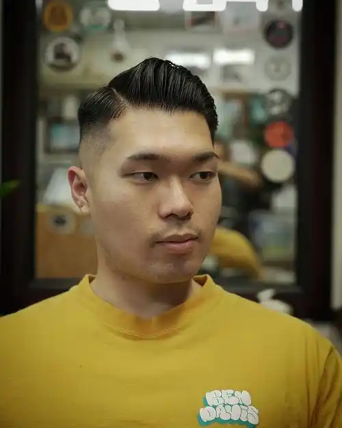 两侧铲短男发,让你帅出新高度,清爽利落还时尚_发型_男士们_头发