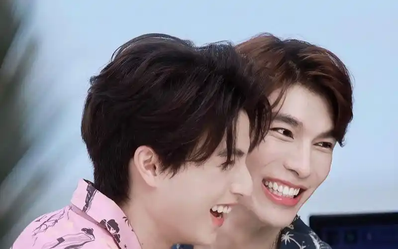 【mewgulf】向全世界安利 相爱的人,连背影都让我羡慕,先磕为敬 缪苏