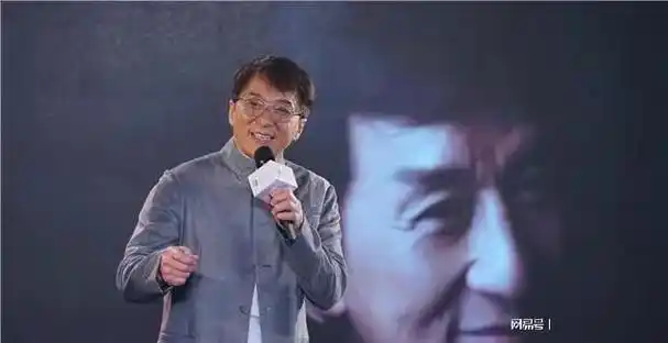 张艺兴称刚跟成龙拍完电影神话的续集传说已经杀青了