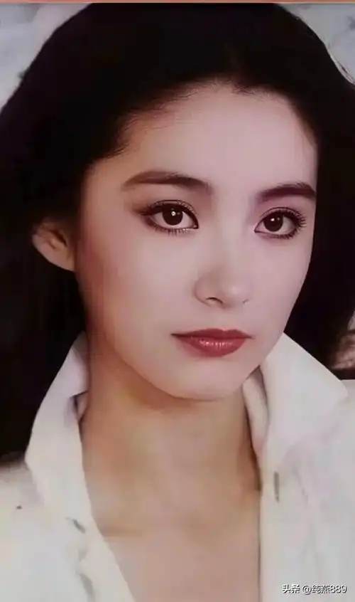 林青霞年轻时有多美18岁的她惊艳了全香港的女人!