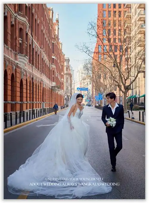 上海婚纱照外景拍摄推荐这个色彩搭配很棒