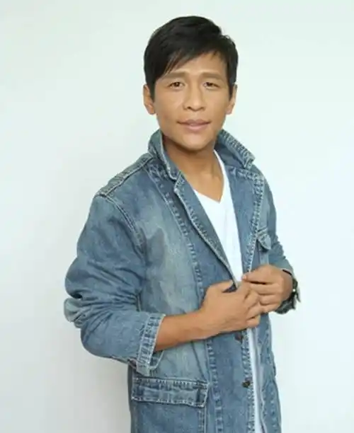 宋小宝回应自己被爆改 凭实力上热搜也是没有办法_明星_照片_化妆